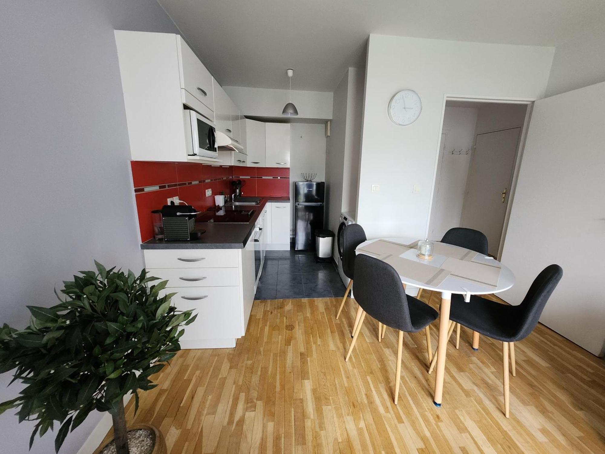 Appartement, Balcon, Parking, 5' Disneyland Montévrain Esterno foto