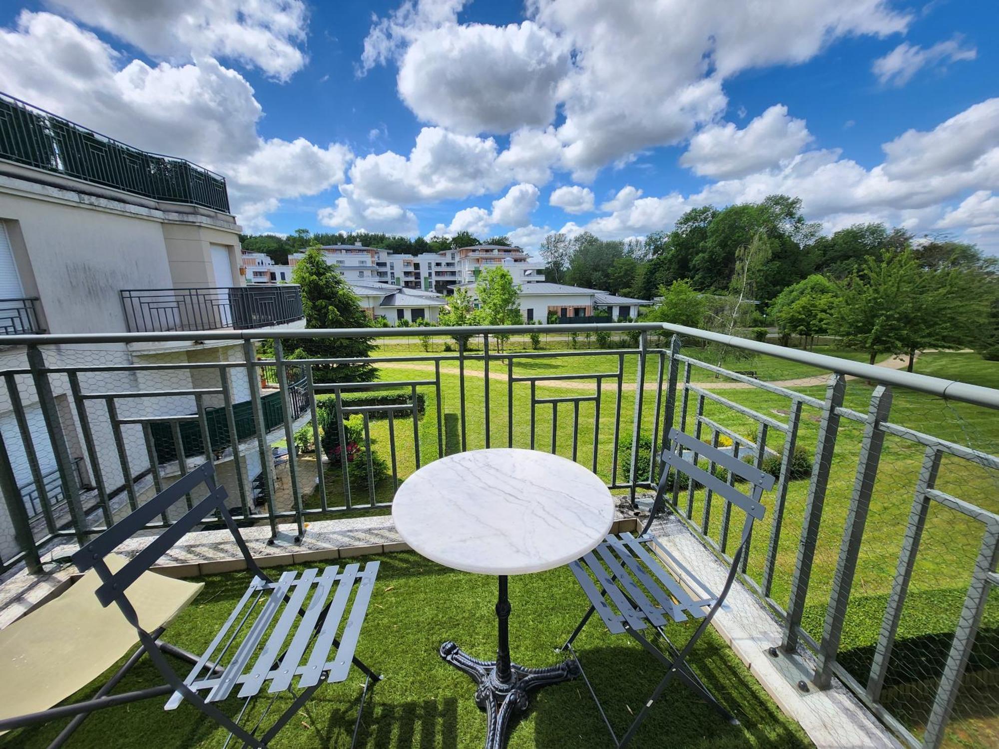 Appartement, Balcon, Parking, 5' Disneyland Montévrain Esterno foto